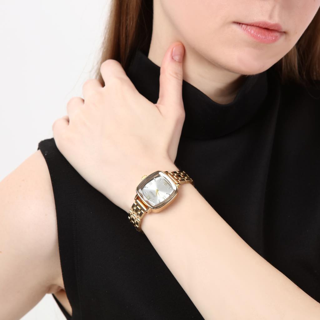 Elanor Roman Numeral Silver Dial Gold Strap Women's Wristwatch