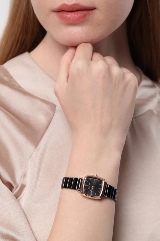 Fiona Rose Case Black Strap Women's Wristwatch