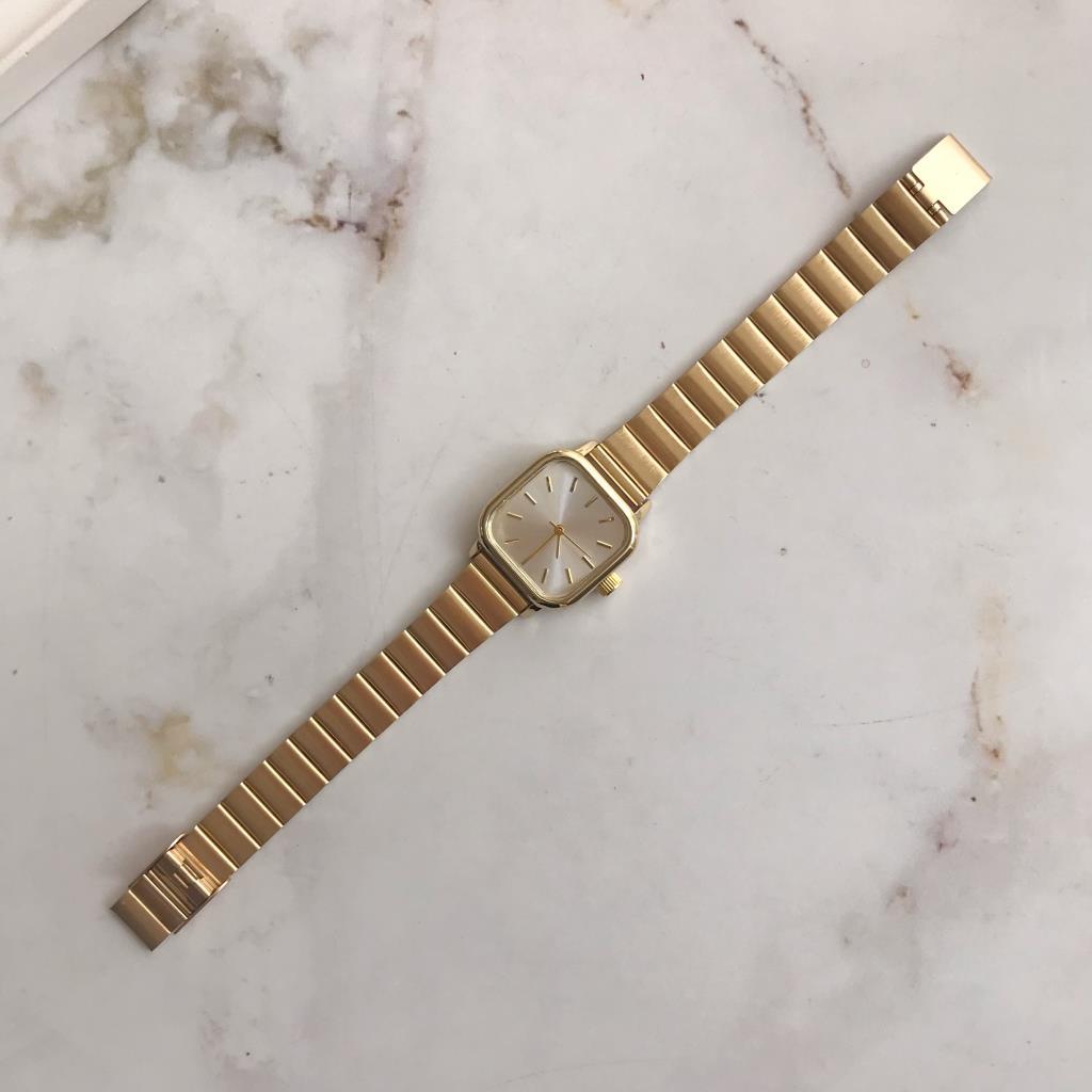 Hemera Silver Dial Gold Metal Women's Wristwatch