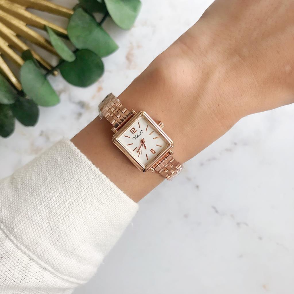 Maiar Square Case Rose Strap Women's Wristwatch