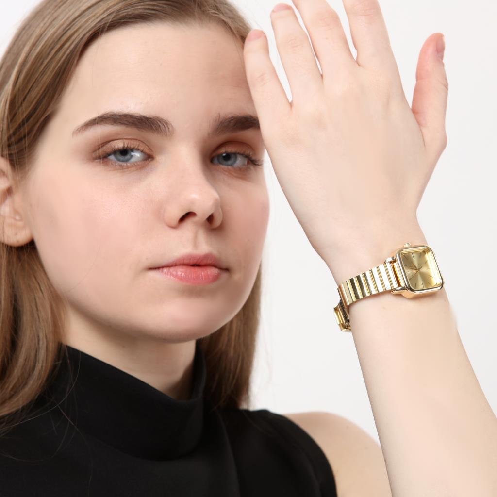 Minimal Square Gold Women's Wristwatch