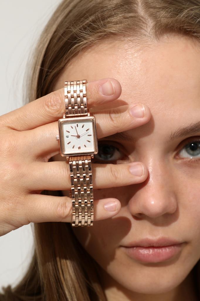 Minimal Square Rose Women's Wristwatch