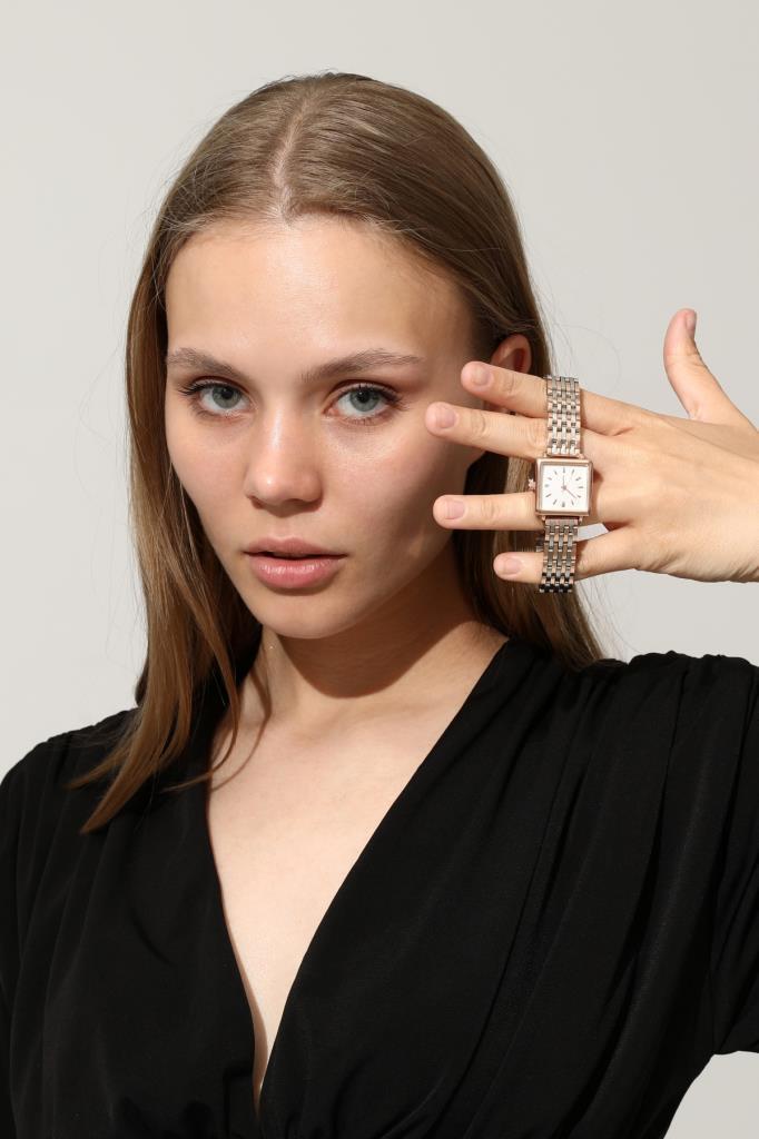Minimal Square Rose Case Rose Silver Strap Women's Wristwatch