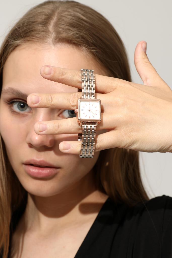 Minimal Square Rose Case Rose Silver Strap Women's Wristwatch