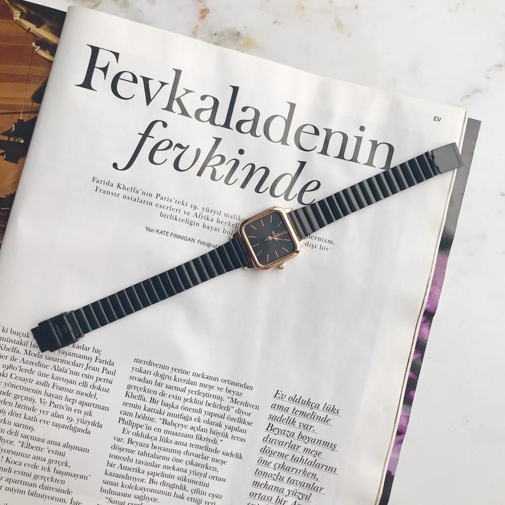 Minimal Square Black Dial Rose Gold Case Women's Wristwatch