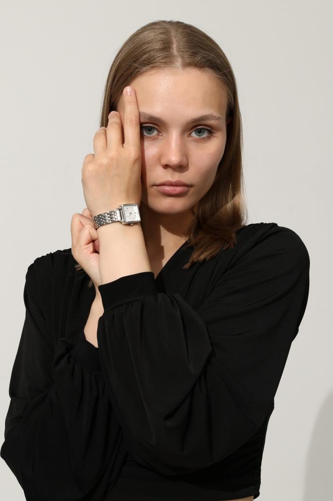 Silver Minimal Women's Wristwatch