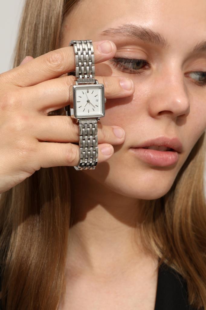 Silver Minimal Women's Wristwatch