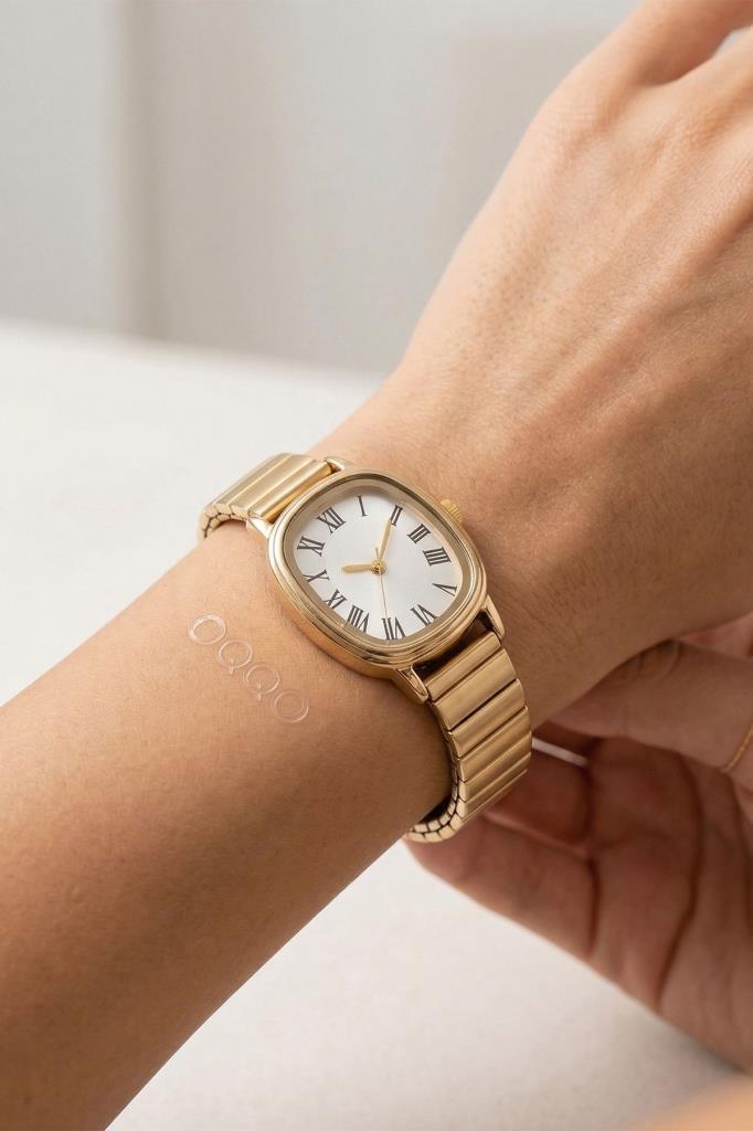 Lilith Roman Numeral Silver Dial Gold Strap Women's Wristwatch