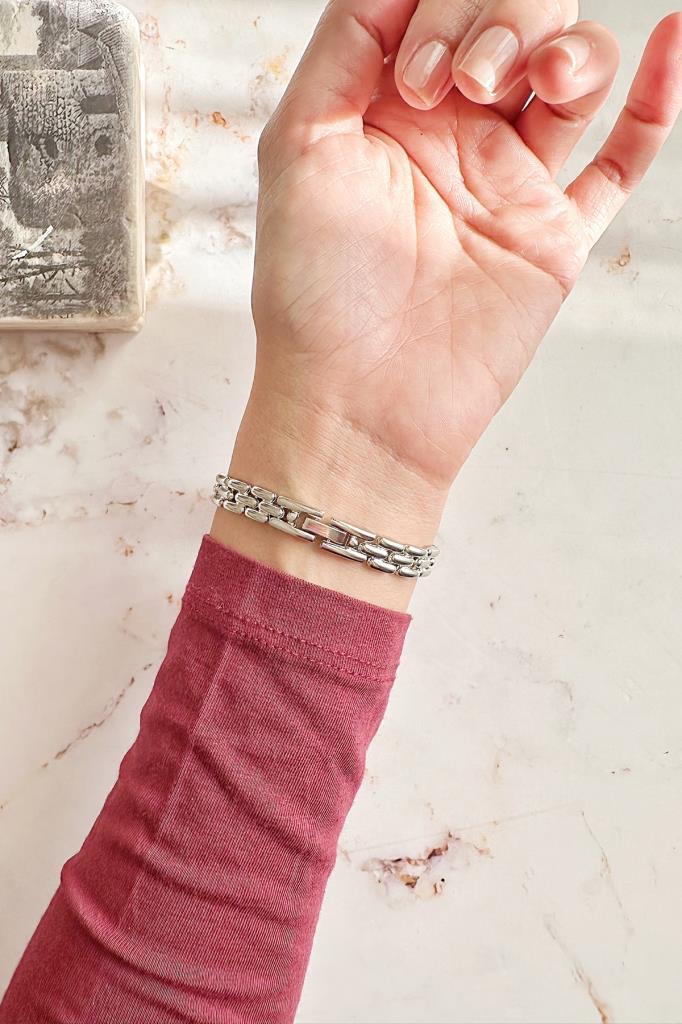 Nysa Grey Strap Women's Watch 