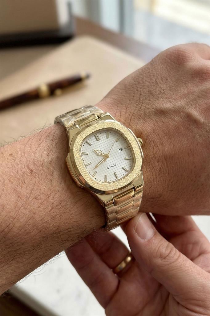 Pavia Gold Men's Wristwatch