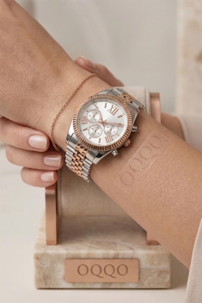 Rose Silver Women's Wristwatch with Roman Numeral Case Detail
